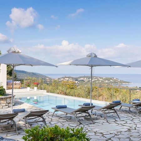 Villa White Stone By Rodostamo Collection คัสซิโอปี ภายนอก รูปภาพ